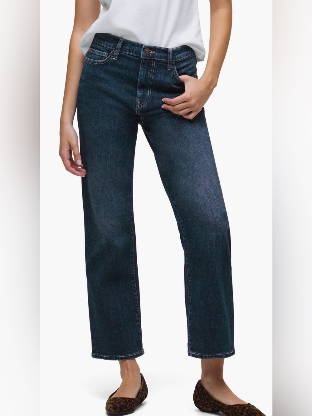 Hudson Straight Leg Jeans. Ladies 29